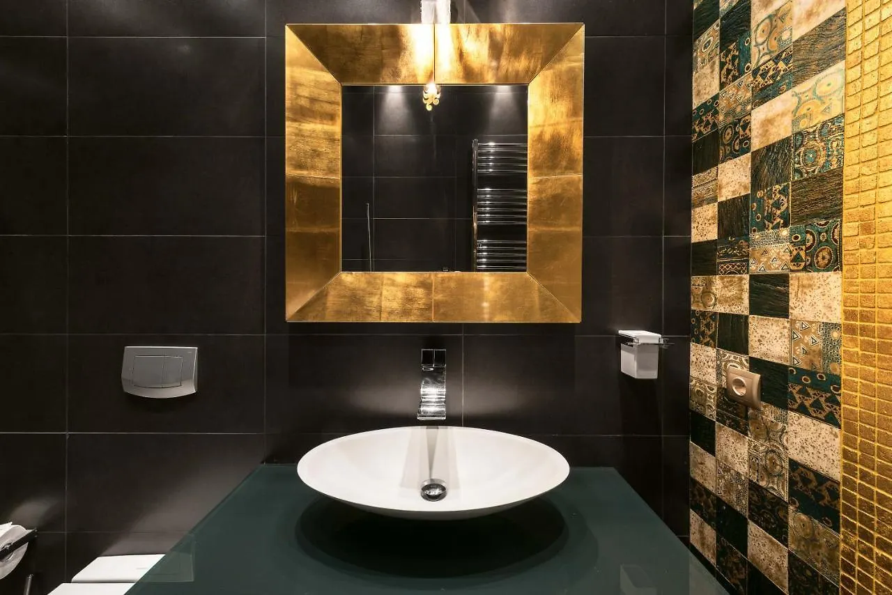 Apartment Aristotelous Grand View By Luxlikehome Thessaloniki Greece